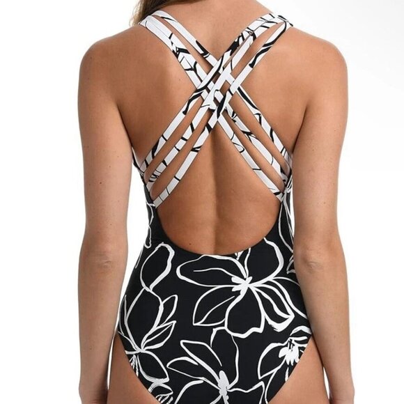 NWT La Blanca Moonlight Crossback One PieceChic Black and White Swimsuit Size 12 - Picture 9 of 9